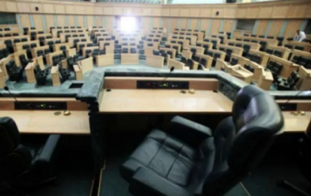 الملقي محذرا الوزراء: لا تتدخلوا بانتخابات رئاسة مجلس النواب