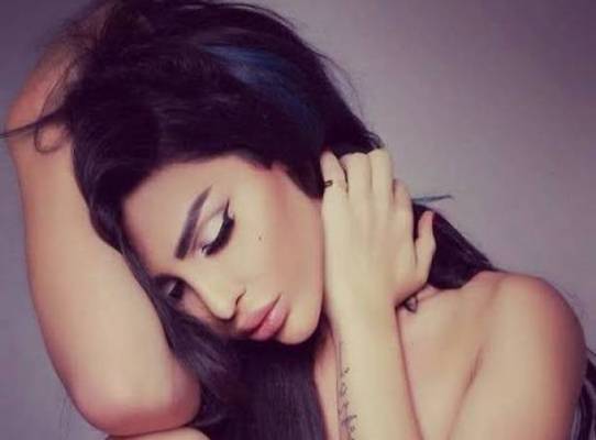 فيديو صادم.. شبيه هيفاء وهبي يتزوّج من رجل..!!