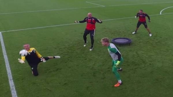 بالفيديو.. فريق إنجليزي يبتكر تمرينا رائعا لحراس المرمى