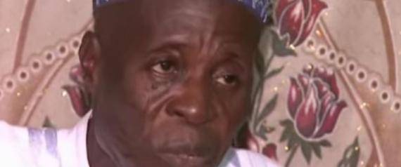 نيجيري متزوِّج من 100 امرأة ينفي شائعات وفاته: أنا مازلت حيّاً وسأستمر حتى النهاية