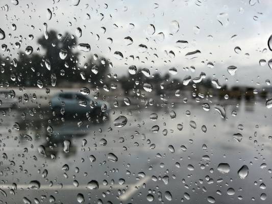 الأرصاد : المملكة على موعد مع منخفض جوي ماطر وهذا موعده