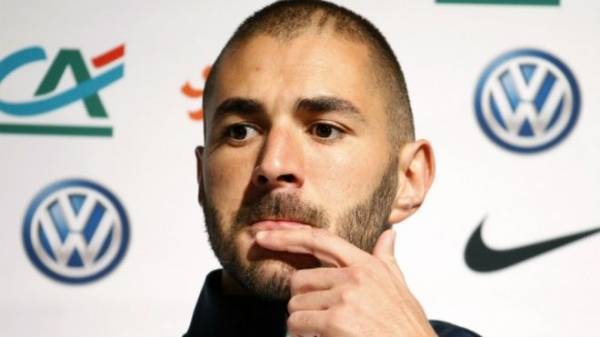 هل يستحق بنزيما الوجود ضمن المرشحين للكرة الذهبية