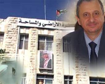 شاهد عيان: دائرة الاراضي في اللويبدة قطط وقهوة وسجائر  وسارحة والرب راعيها..اين الصايغ؟!