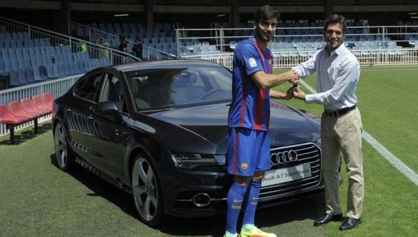 سيارات اودي جديدة ستوزع على لاعبي البارسا