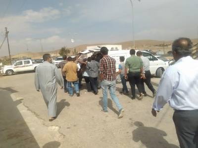 الفتاه التي أُصيبت برصاص والدها في الزرقاء:لحقنا شخص بهيئة متسول الى ان وصلنا المنزل .. تفاصيل