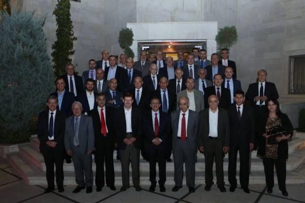 هموم قطاع المستشفيات الخاصة والتحديات في حفل عشاء وزير الصحه بمنزل فوزي الحموري.. شاهد الصور