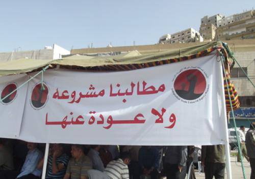 العاملين في الكهرباء تعلق اعتصامها