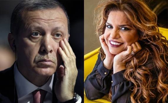 مطربة تركية تقرص خد أردوغان  شاهد الفيديو