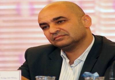 تحقيق مع خوري لسقوط يافطته على راس مواطن وحبس آخر بتهمة مالية والجنرال القاضي يتنحى