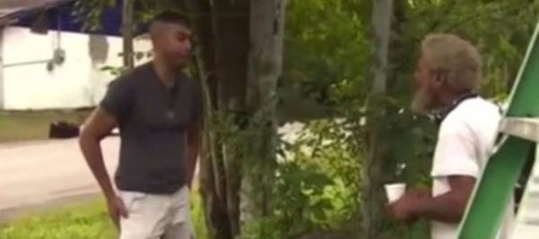 مشرد يلتقي ابنه بعد 37 عاماً من الفراق.. شاهد الفيديو