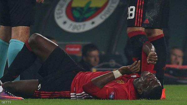 إصابة أغلى لاعب بالعالم تقلق عشاق مانشستر يونايتد