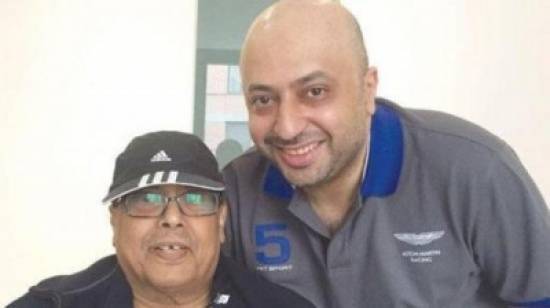 الفنان أبو بكر سالم يدخل العناية المركزة.. ونجله يوضح طبيعة حالته الصحية!