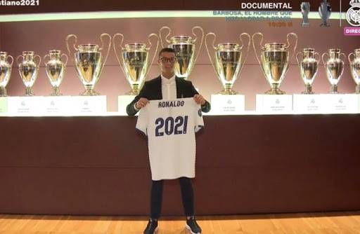 رونالدو ينهي الجدل ويمدد تعاقده مع الملكي حتى 2021 (فيديو)