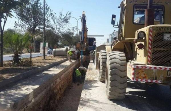 صرف مستحقات المقاولين قبل نهاية الشهر