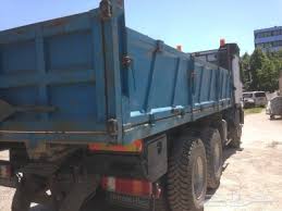 باب شاحنة ينهي حياة طفل في الغور الجنوبي