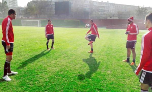 منتخب الكرة يعود من أوزبكستان ويدخل في معسكر استعدادا لمواجهة لبنان