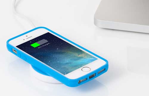 الشركة المصنعة لآيفون 8 تختبر ميزة الشحن اللاسلكي