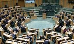 النائب الشيشاني يرفع الأذان تحت القبة  فيديو