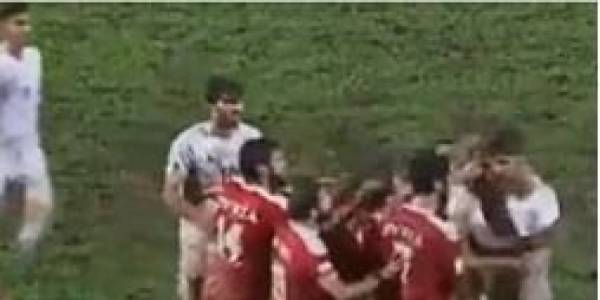 بالفيديو..اشتباكات بين لاعبي سوريا وإيران بتصفيات كأس العالم