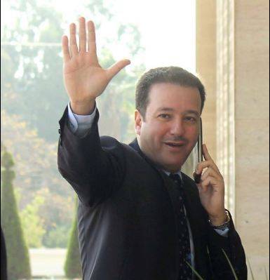 قرار عجيب .. فراس العدوان من سكرتير ومدير مكتب الى امين عام مجلس النواب .. من يشرح لنا الحكاية