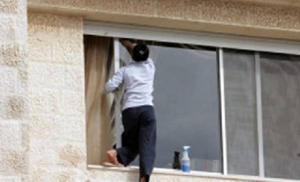 تعليق استقدام عاملات المنازل من غانا