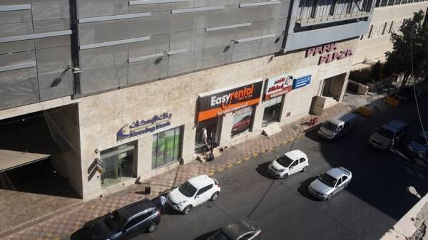 مول السيارات السياحية الجديد سيدمر الصويفية والتجار يطالبون بوقف المشروع فوراً