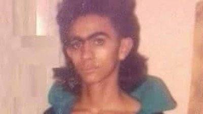 تامر حسني يرد على الساخرين من صورته القديمة.. شاهد الصورة