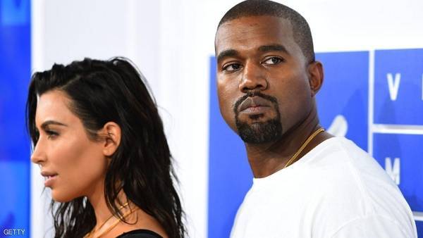 زوج كارداشيان يعاني أزمة روحية