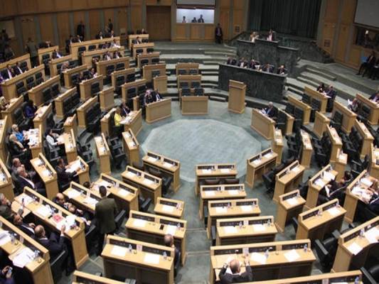 وزير المالية يلقي خطاب الموازنة أمام النواب اليوم