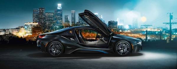 بالفيديو.. يتباهى ويعيق السير فكان مصير سيارته الفارهة الهلاك!