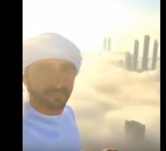 بالفيديو .. لقطات مذهلة لولي عهد ابوظبي من فوق الغيوم