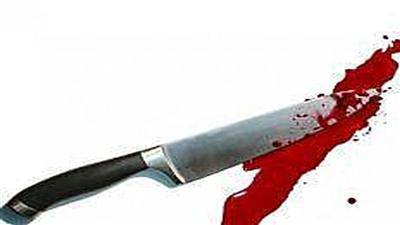 بالفيديو: تلميذ يهدد زملاءه بسكين