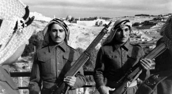 نتنياهو يستذكر خوفه من طلقات القناصة الأردنيين بالقدس .. صور