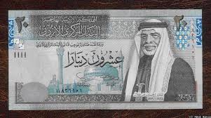 بطانيات للشتاء و20ديناراً أمام منازل المواطنين