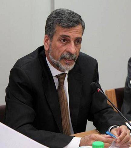 الكلالدة يؤكد الاستعداد المبكر لإجراء انتخابات اللامركزية العام المقبل