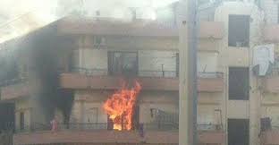 وفاة مواطن تفحما واختناق ثلاثة آخرون وسط عمان