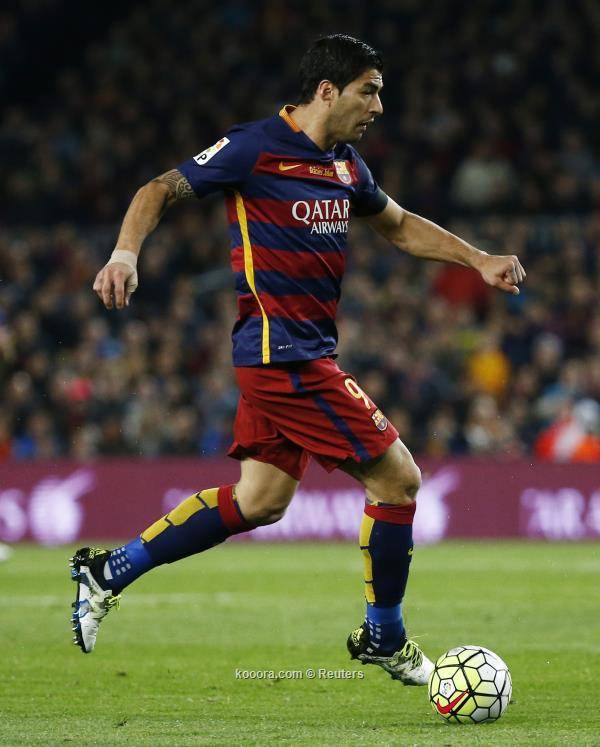 بالأرقام.. سواريز يتفوق على أساطير برشلونة