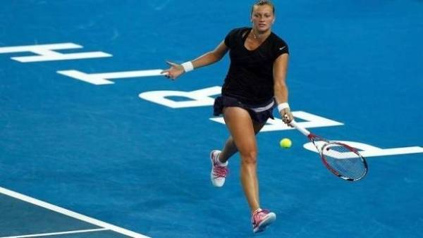 الاعتداء على لاعبة التنس كفيتوفا بسكين !