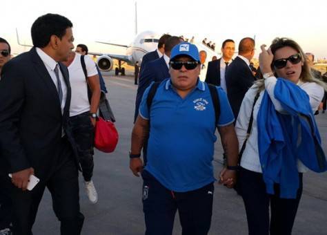 مارادونا يبهر برقصه على أنغام “أحواش”  في مراكش – فيديو