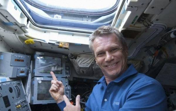 وفاة أحد أشهر المدافعين عن كوكب الأرض