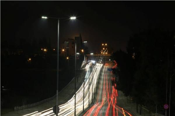 شوارع عمان بوحدات إنارة موفرة للطاقة العام المقبل