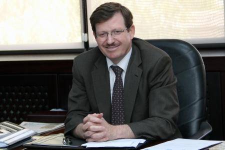 وزير الصحة يحيل الامين العام للوزارة ضيف الله اللوزي على التقاعد