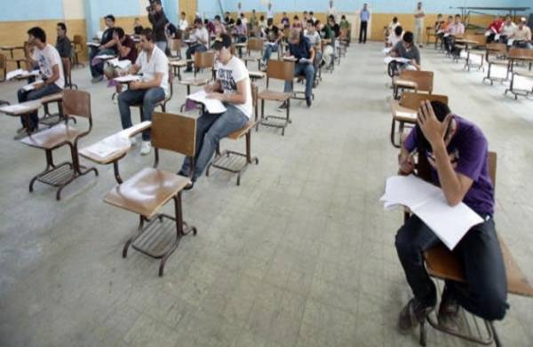 اجهزة الكترونية لضبط الغش بـالتوجيهي