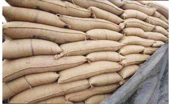 الجمارك: إعادة شحنة القمح الإسرائيلية الفاسدة أمس