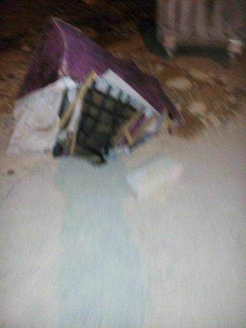 فزعه الأهالي في معان تحول بين سقوط مركبة في حفرة كبيرة خلفتها سلطه المياه