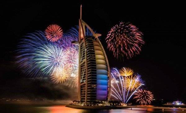 صور مذهلة لاحتفالات العالم بـ2017 .. هل شاهدتها من قبل؟