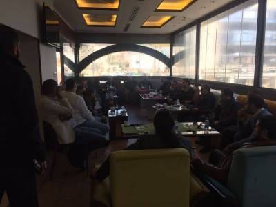 اصحاب المطاعم يهددون بالتصعيد ضد تعسف الامانة...شاهد الصور