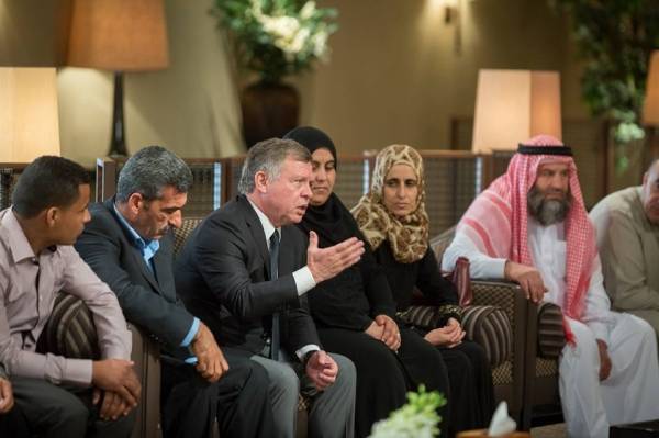 الملك الهاشمي ينتصر لأسر الشهداء الأبرار