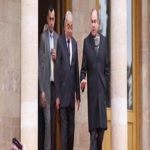 السيَر الذاتية للوزراء الجدد