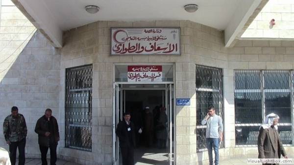 عامل وافد يطعن آخر في الغور الشمالي